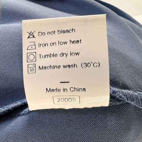 Aokosor Blouse Sz 2XL Light Blue VNeck front pleat Swiss Dot PomPom Short Sleeve - Picture 6 of 7